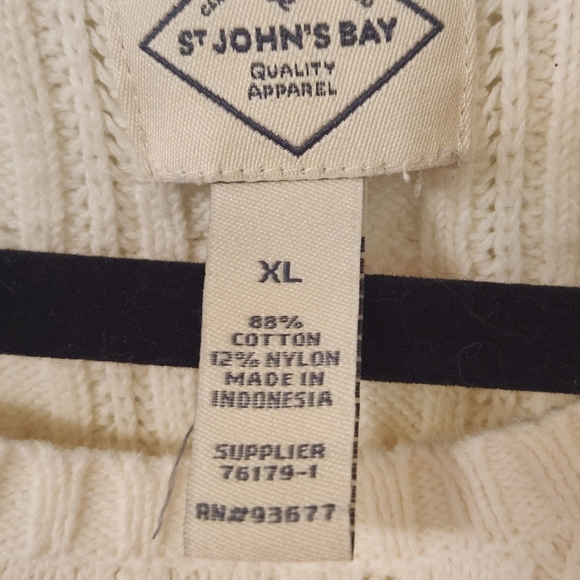 St. John's Bay Women's Ivory Cable Knit Sweater - Picture 5 of 6